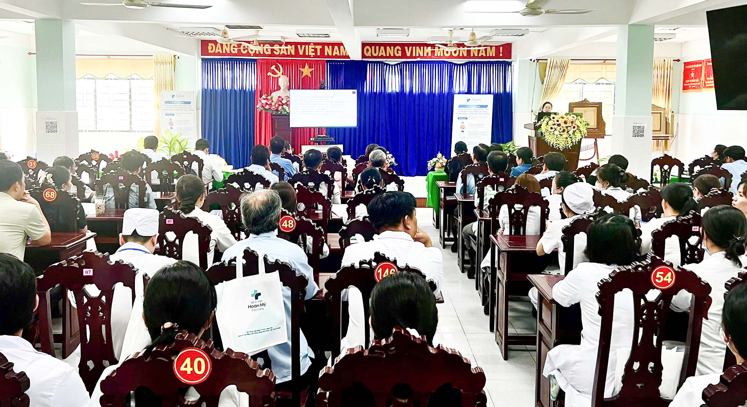 Bệnh viện Đa khoa Khu vực Ngã Bảy tổ chức hội thảo khoa học về nâng cao chất lượng bệnh viện và quản lý bệnh đái tháo đường