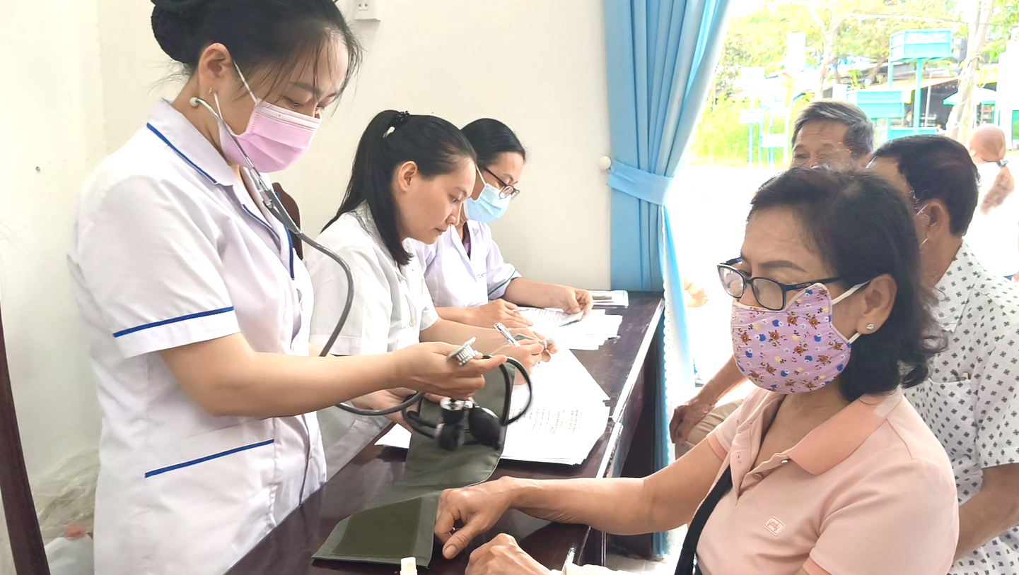 Khám sức khỏe toàn dân - Chủ động phòng bệnh, quản lý sức khỏe từ sớm