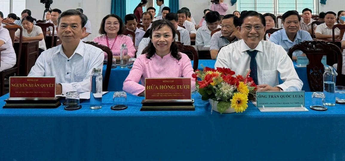 Công bố quyết định thành lập Đảng bộ Bệnh viện Đa khoa khu vực Thới Lai