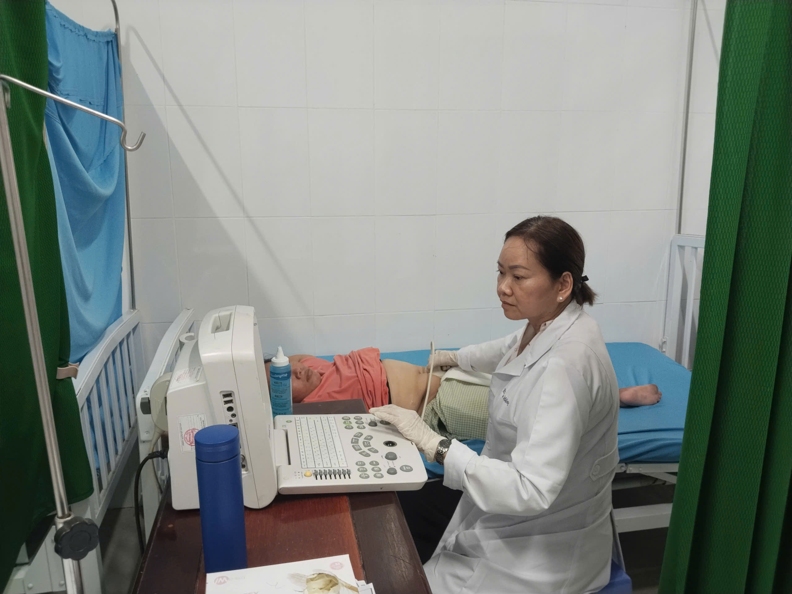 Chiến dịch truyền thông cung cấp dịch vụ chăm sóc sức khỏe sinh sản tích hợp kế hoạch hóa gia đình cho người khuyết tật tại xã Đông Hiệp và xã Cờ Đỏ
