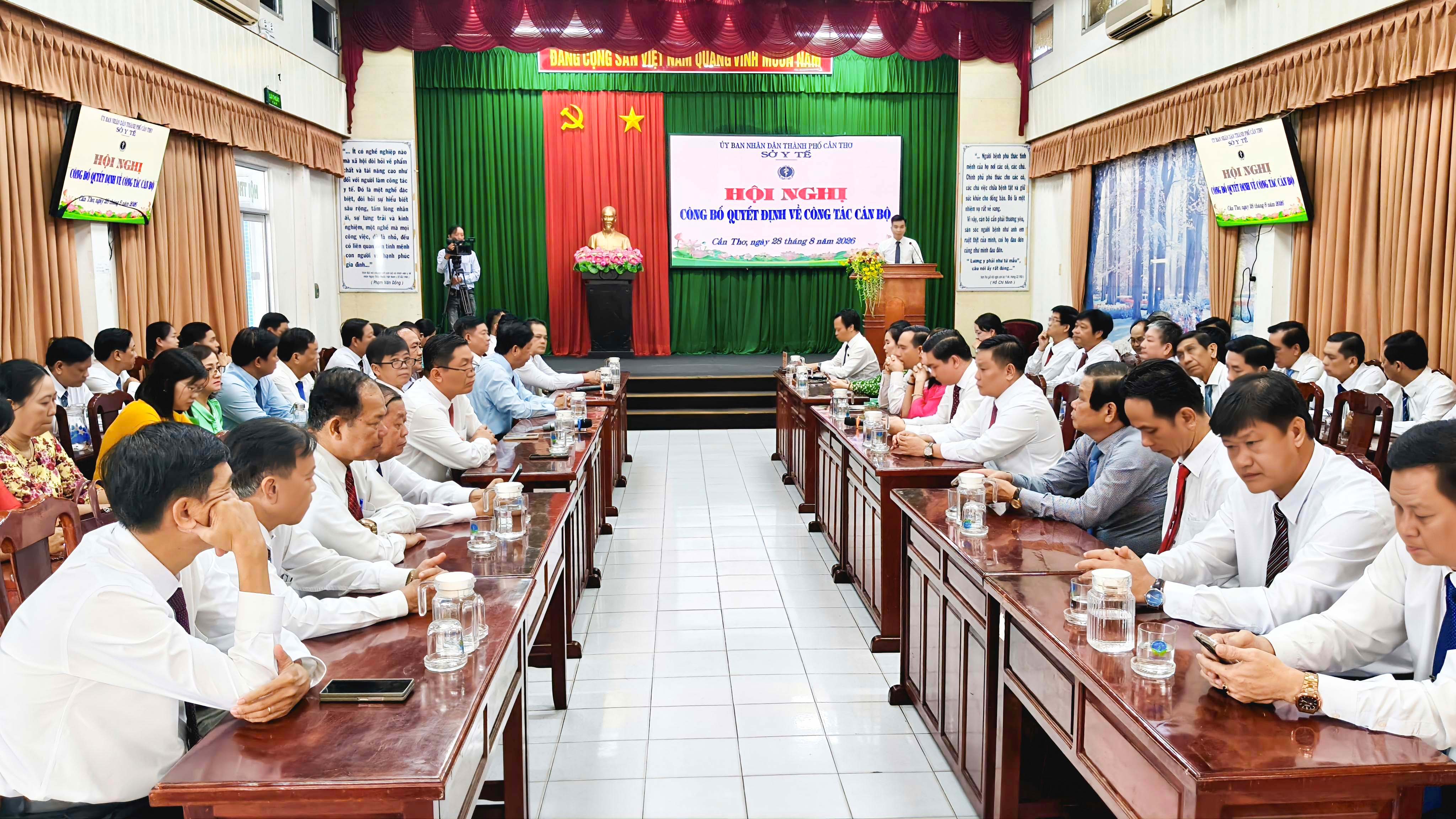 Sở Y tế TP Cần Thơ triển khai các quyết định về công tác cán bộ