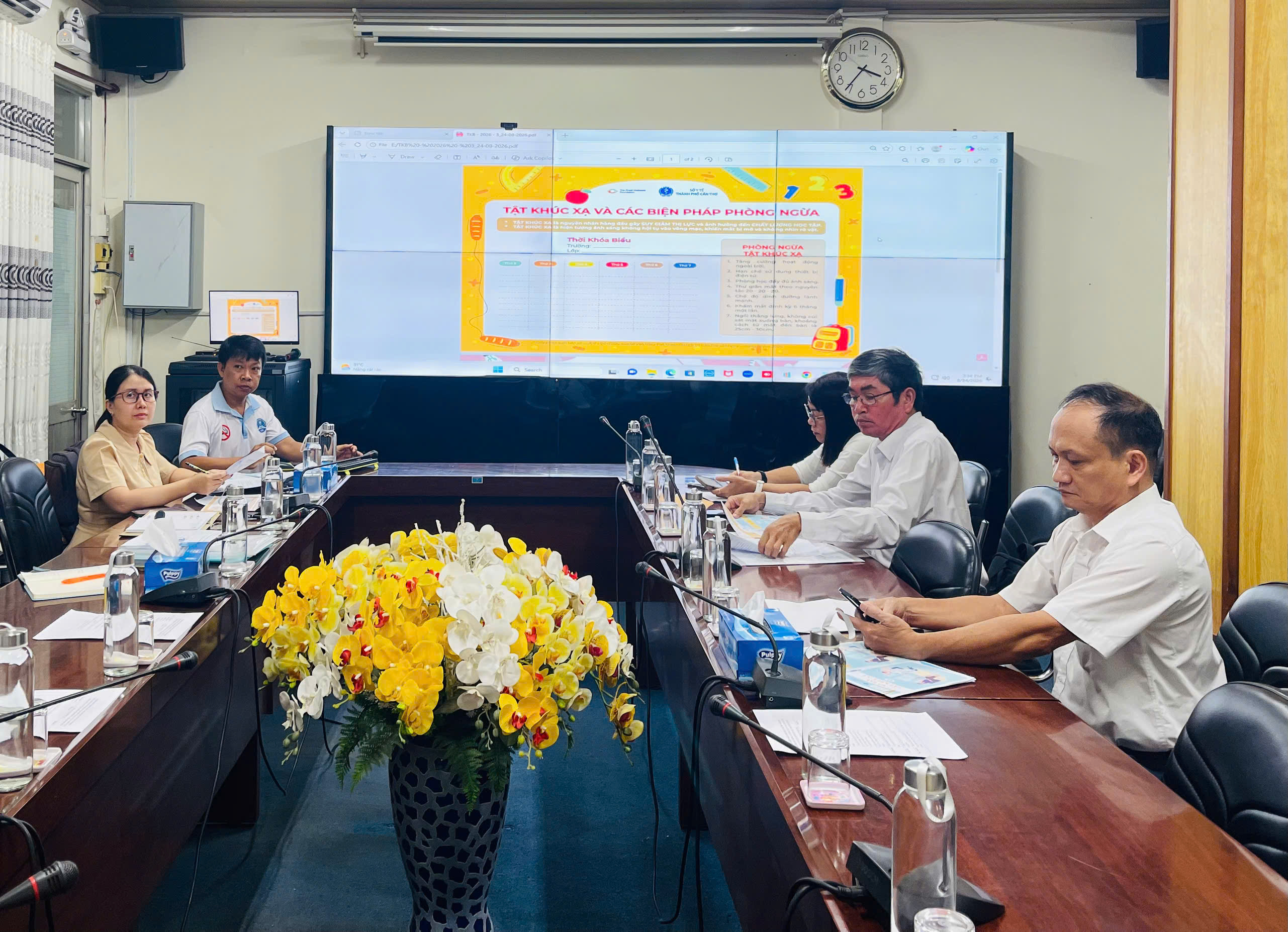 Họp thống nhất tài liệu truyền thông về tật khúc xạ thuộc dự án “Nâng cao chất lượng dịch vụ khúc xạ tại thành phố Cần Thơ - Việt Nam”