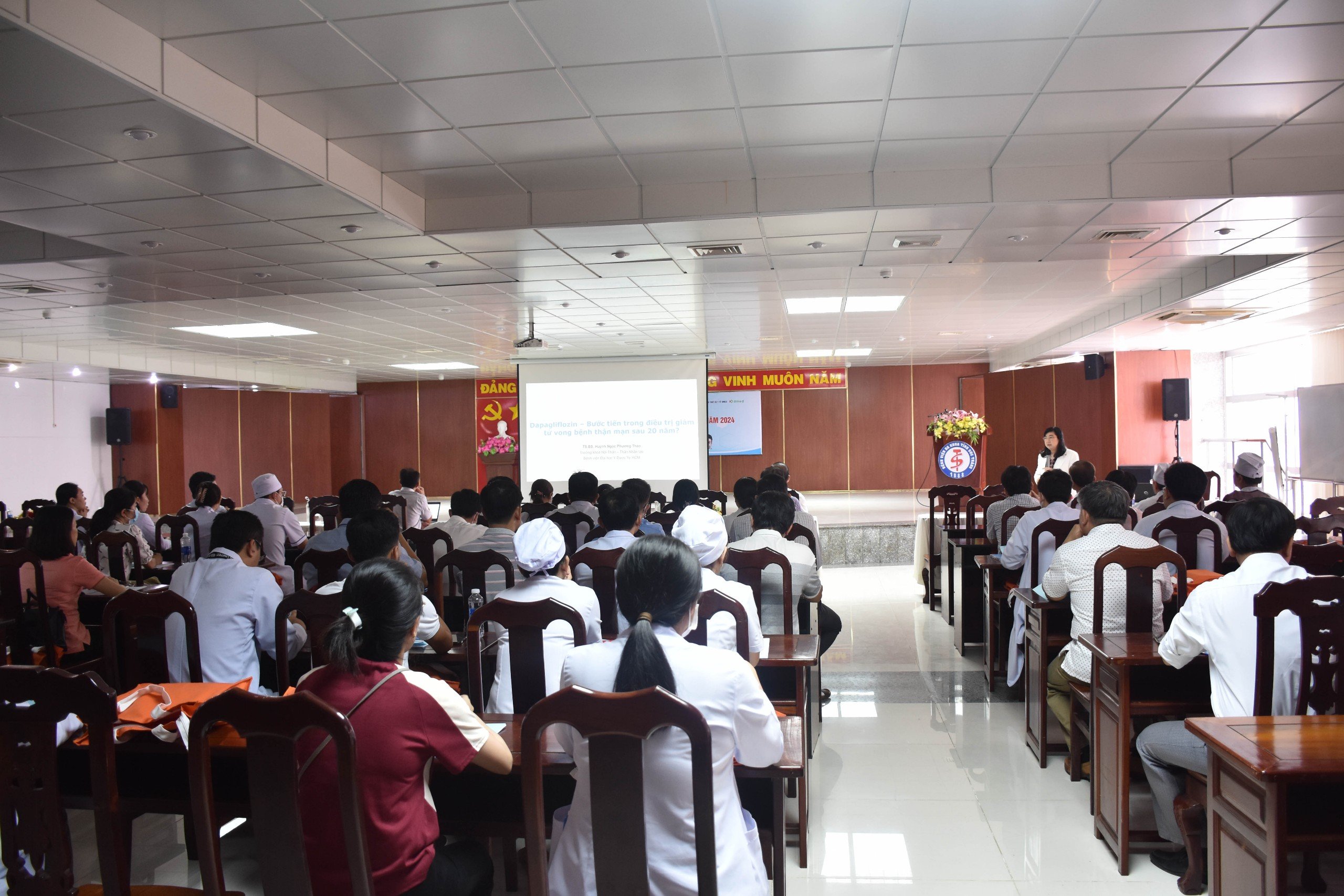 HỘI THẢO KHOA HỌC VỀ VAI TRÒ SGLT2 TRONG ĐIỀU TRỊ TẠI BỆNH VIỆN ĐA KHOA TỈNH SÓC TRĂNG